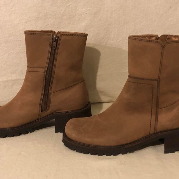 Size 8.5 Relativity Everest Suede/Leather Tan Ankle Boots - Picture 2 of 10